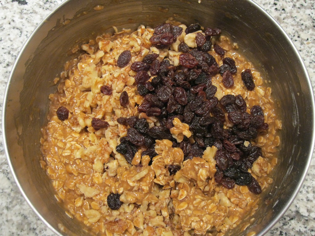 Oatmeal Raisin Cookies - Ingredients 3