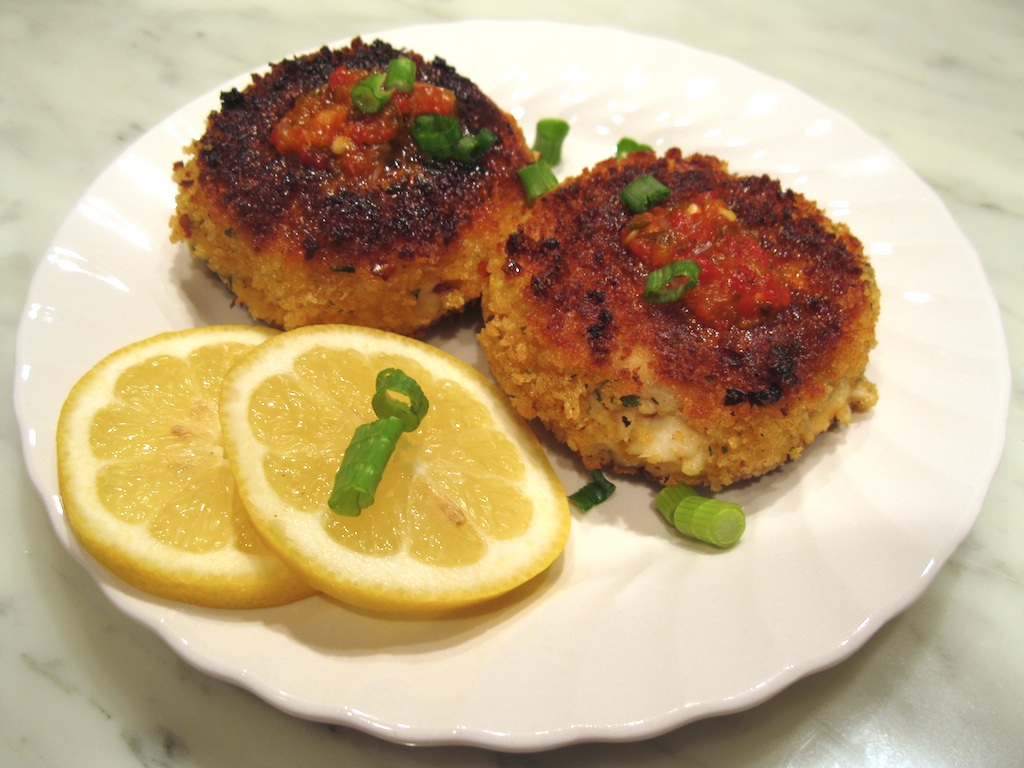 Chipotle Panko-Crusted Pan-Fried Crab Cakes